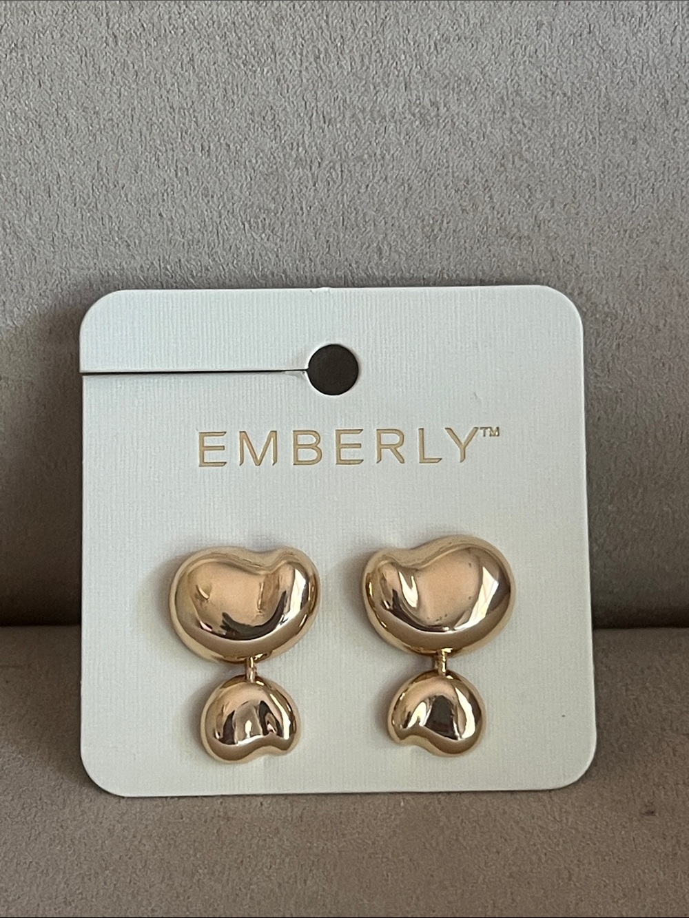 NWT Emberly Gold Heart Link Drop Earrings